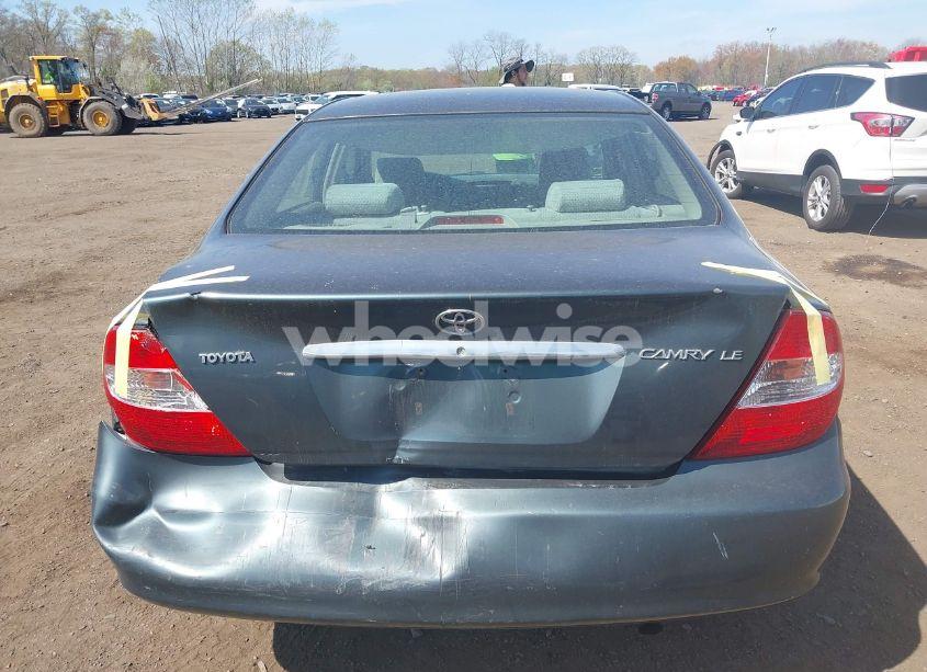 Photo 16 of 2002 Toyota Camry LE (VIN 4T1BE32K92U581337)