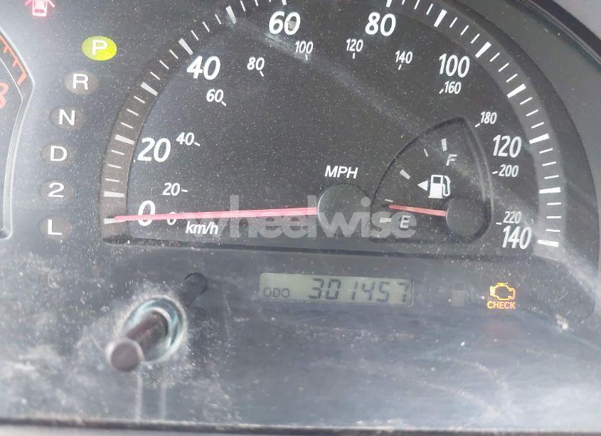 Photo 7 of 2002 Toyota Camry LE (VIN 4T1BE32K92U587008)