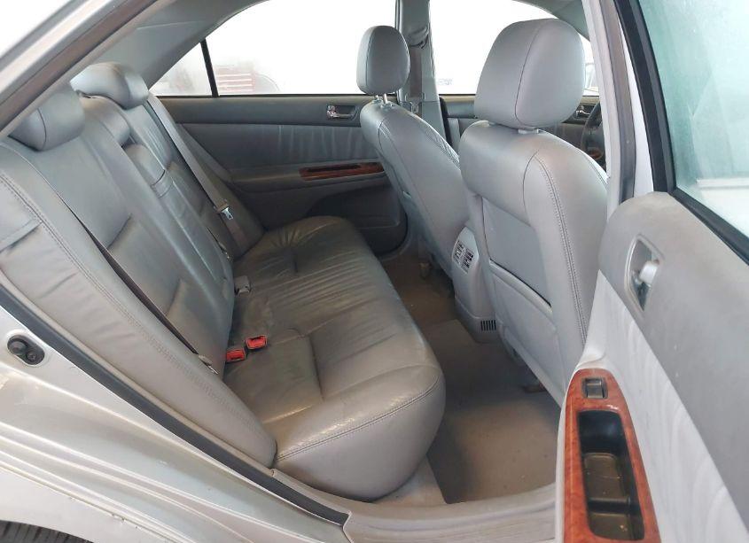 Photo 8 of 2002 Toyota Camry XLE (VIN 4T1BE32K92U590183)