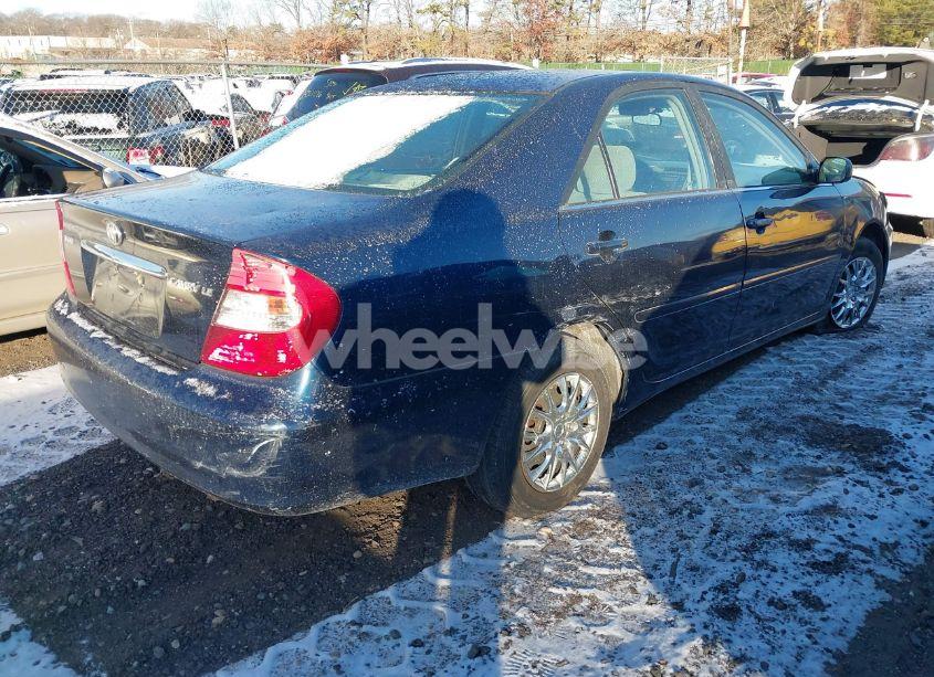 Photo 4 of 2002 Toyota Camry LE (VIN 4T1BE32K92U597960)