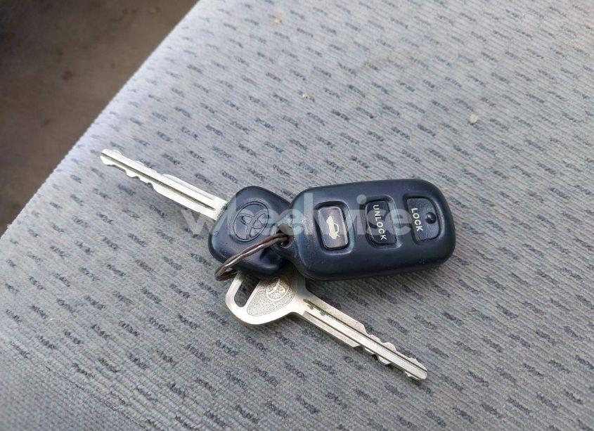 Photo 11 of 2002 Toyota Camry LE (VIN 4T1BE32K92U622078)