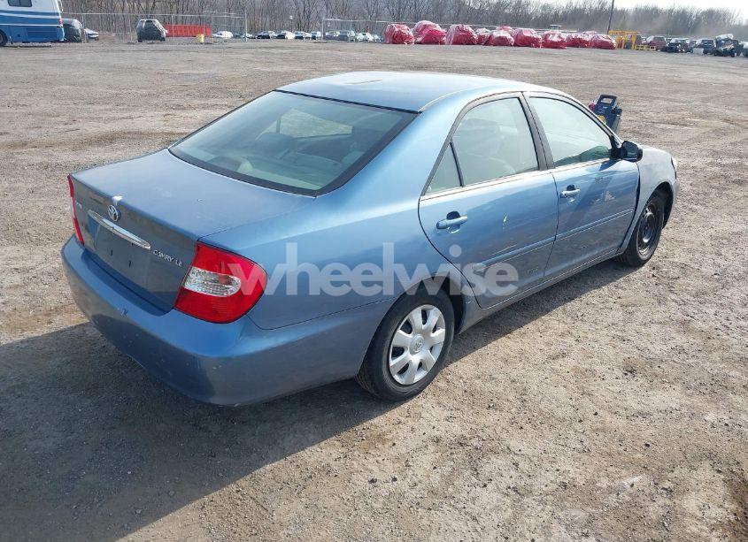 Photo 4 of 2002 Toyota Camry LE (VIN 4T1BE32K92U624428)