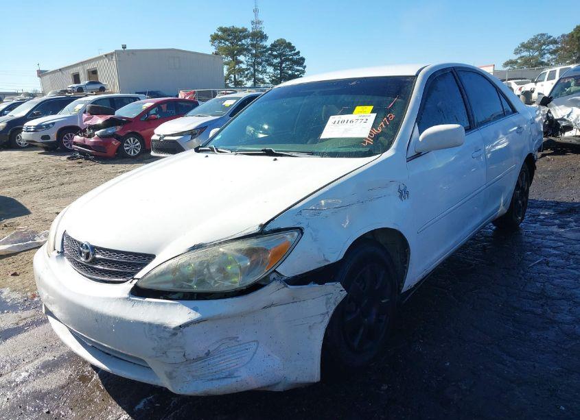 Photo 6 of 2003 Toyota Camry LE (VIN 4T1BE32K93U141250)