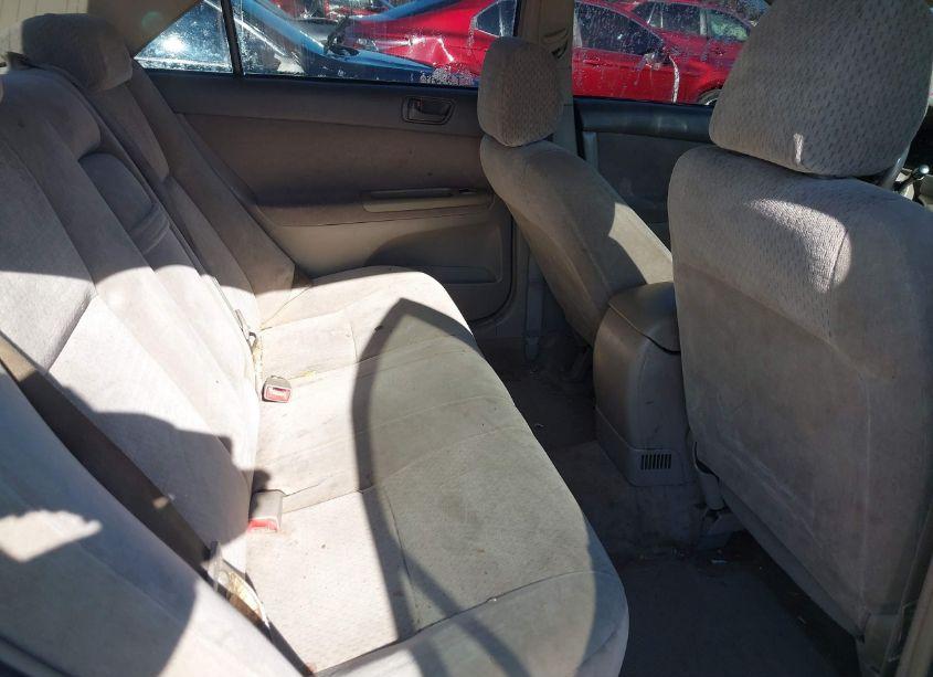 Photo 8 of 2003 Toyota Camry LE (VIN 4T1BE32K93U141250)