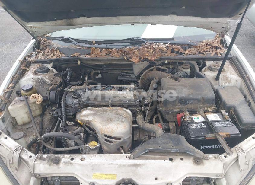 Photo 10 of 2003 Toyota Camry LE (VIN 4T1BE32K93U146514)