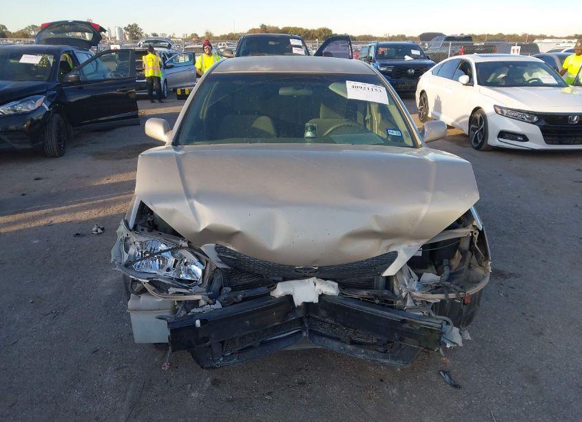 Photo 12 of 2003 Toyota Camry LE (VIN 4T1BE32K93U160204)