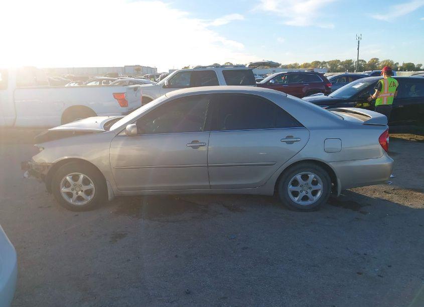 Photo 14 of 2003 Toyota Camry LE (VIN 4T1BE32K93U160204)