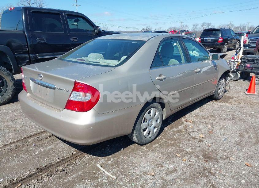 Photo 4 of 2003 Toyota Camry LE (VIN 4T1BE32K93U214066)