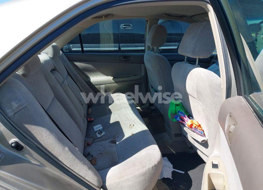 Photo 8 of 2003 Toyota Camry LE (VIN 4T1BE32K93U214066)