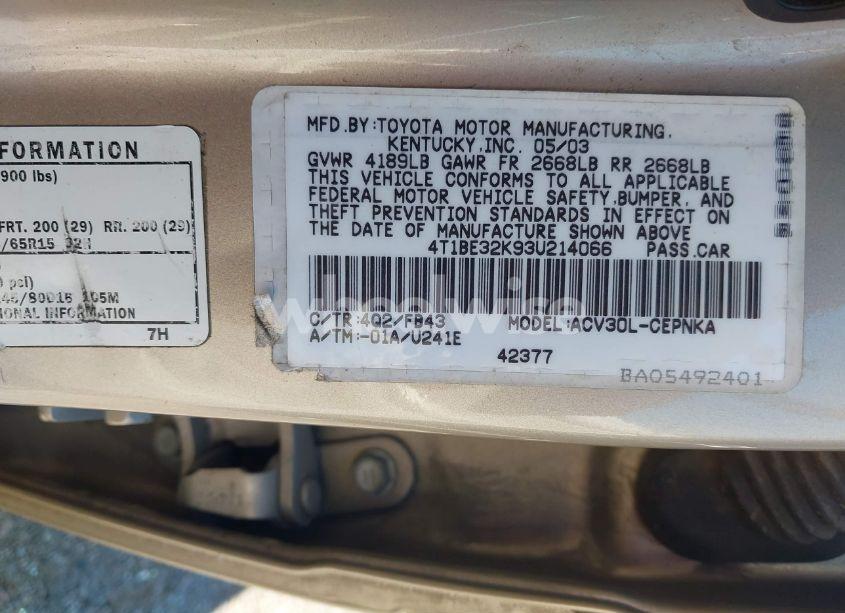Photo 9 of 2003 Toyota Camry LE (VIN 4T1BE32K93U214066)