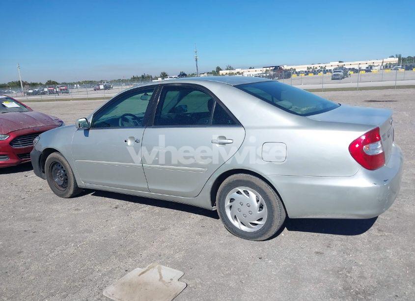Photo 14 of 2003 Toyota Camry LE (VIN 4T1BE32K93U225519)