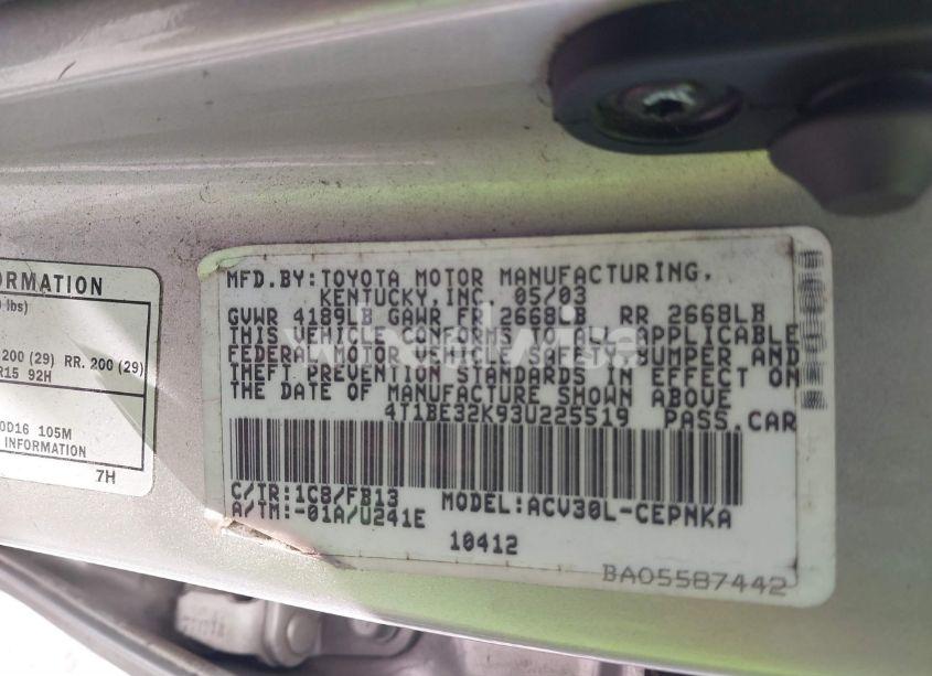 Photo 9 of 2003 Toyota Camry LE (VIN 4T1BE32K93U225519)