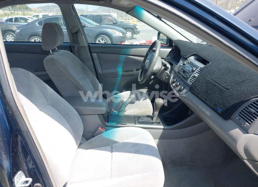 Photo 5 of 2003 Toyota Camry LE (VIN 4T1BE32K93U249500)