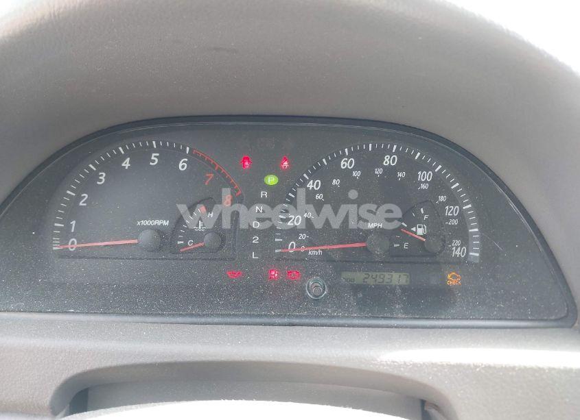 Photo 7 of 2003 Toyota Camry LE (VIN 4T1BE32K93U673842)