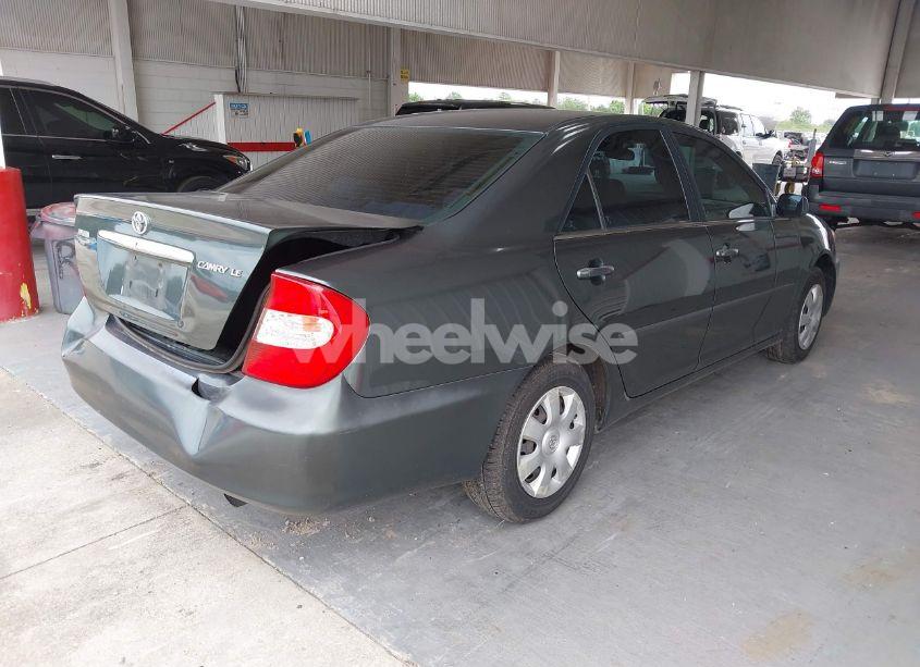 Photo 4 of 2003 Toyota Camry LE (VIN 4T1BE32K93U680757)