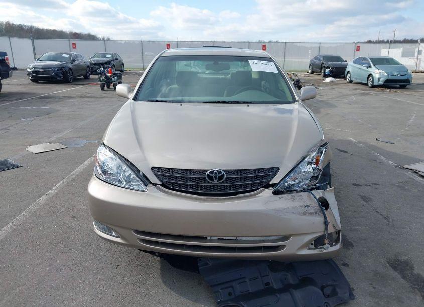 Photo 12 of 2003 Toyota Camry XLE (VIN 4T1BE32K93U731982)