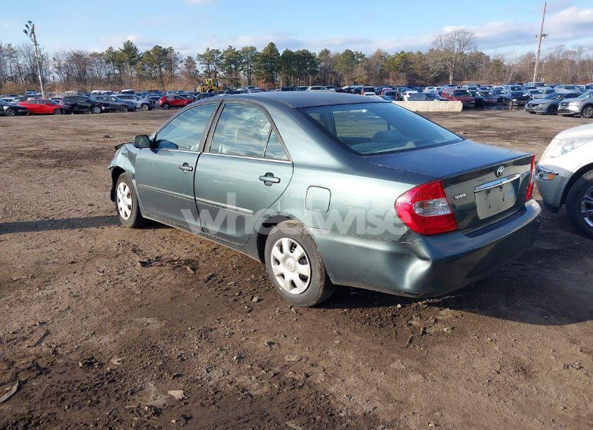 Photo 3 of 2004 Toyota Camry LE (VIN 4T1BE32K94U282921)