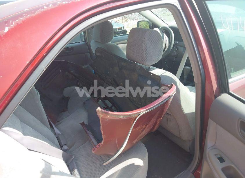 Photo 8 of 2004 Toyota Camry LE (VIN 4T1BE32K94U292915)