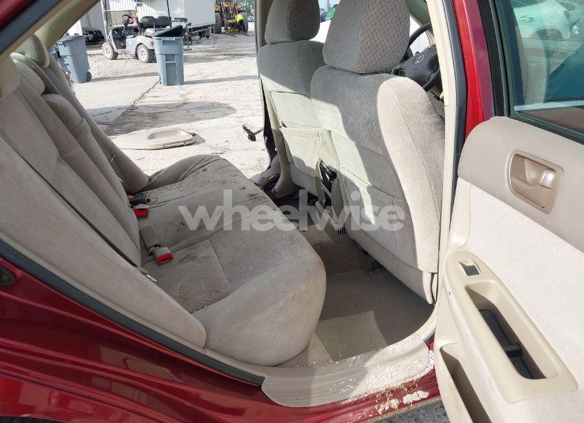 Photo 8 of 2004 Toyota Camry LE (VIN 4T1BE32K94U298634)