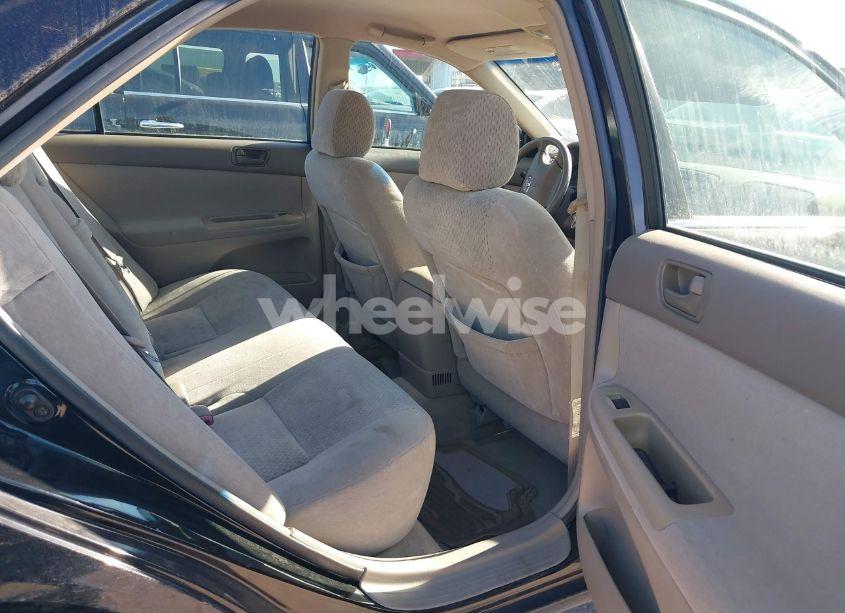 Photo 8 of 2004 Toyota Camry LE (VIN 4T1BE32K94U322432)