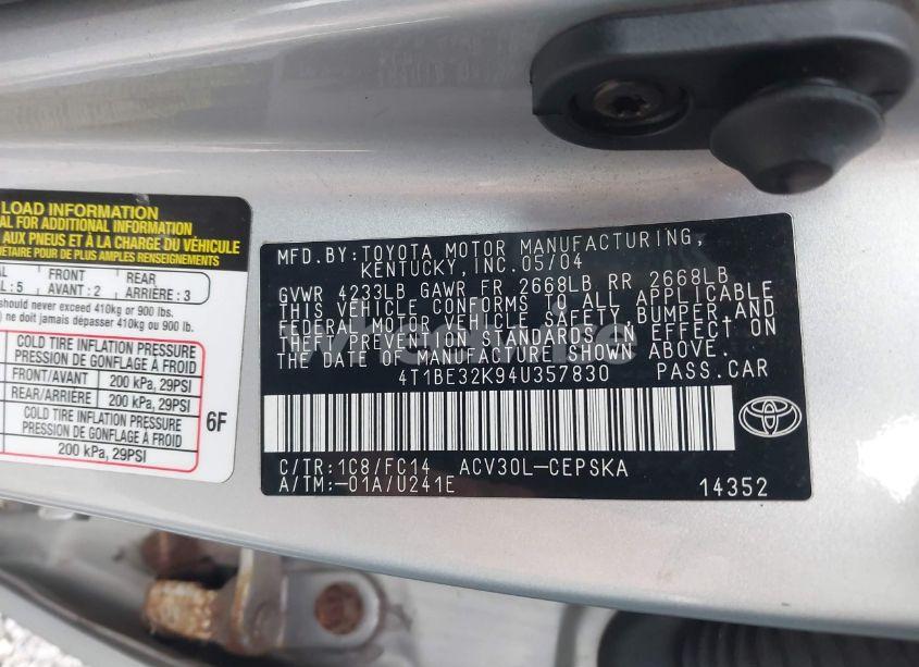 Photo 9 of 2004 Toyota Camry SE (VIN 4T1BE32K94U357830)