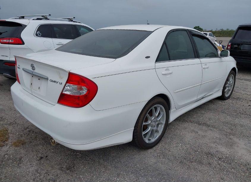 Photo 4 of 2004 Toyota Camry LE (VIN 4T1BE32K94U362560)