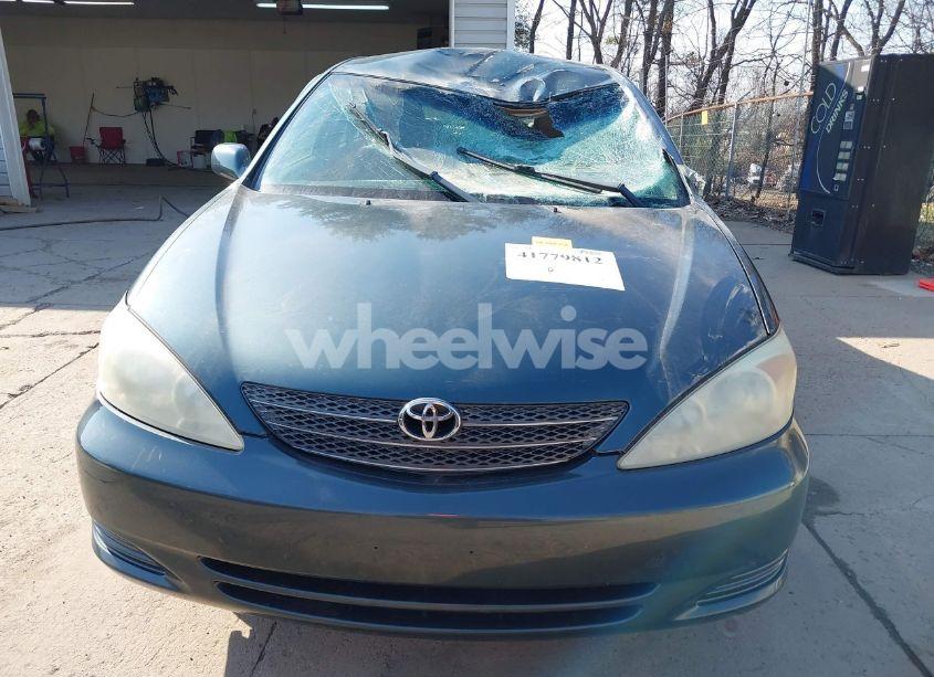 Photo 13 of 2004 Toyota Camry LE (VIN 4T1BE32K94U369332)