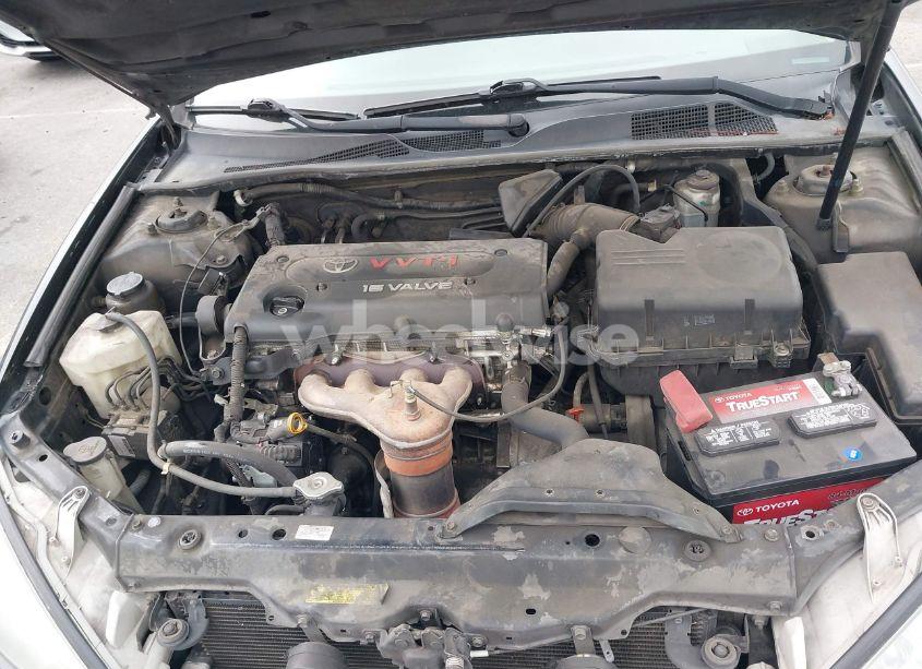 Photo 10 of 2004 Toyota Camry XLE (VIN 4T1BE32K94U372117)