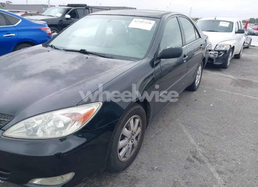 Photo 6 of 2004 Toyota Camry XLE (VIN 4T1BE32K94U372117)
