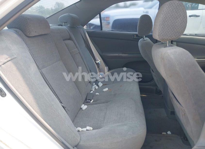 Photo 8 of 2004 Toyota Camry LE (VIN 4T1BE32K94U372232)