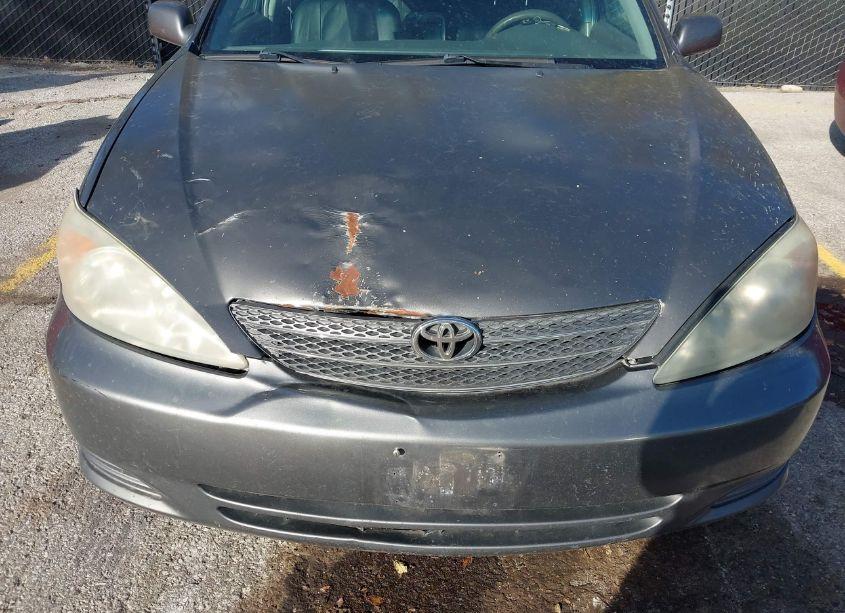 Photo 6 of 2004 Toyota Camry LE (VIN 4T1BE32K94U813731)