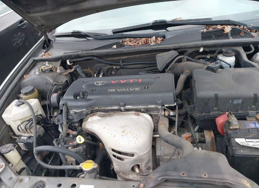 Photo 10 of 2004 Toyota Camry LE (VIN 4T1BE32K94U816385)