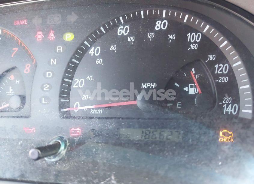 Photo 7 of 2004 Toyota Camry LE (VIN 4T1BE32K94U832506)