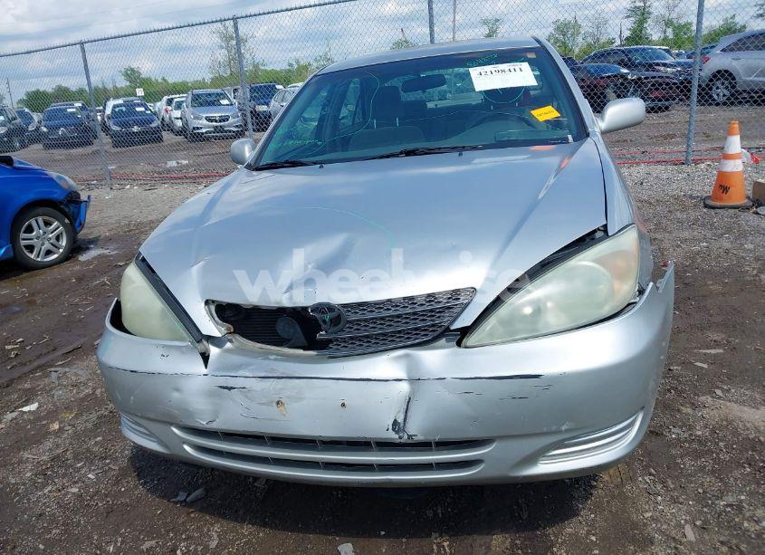 Photo 13 of 2004 Toyota Camry LE (VIN 4T1BE32K94U834319)