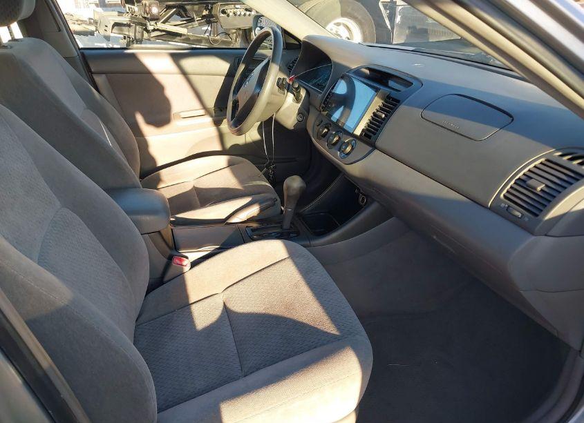 Photo 5 of 2004 Toyota Camry LE (VIN 4T1BE32K94U896948)