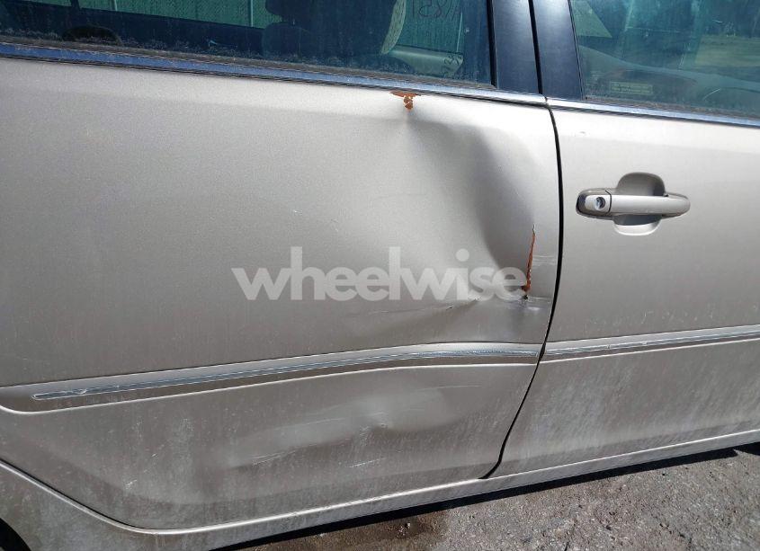 Photo 6 of 2004 Toyota Camry XLE (VIN 4T1BE32K94U914820)