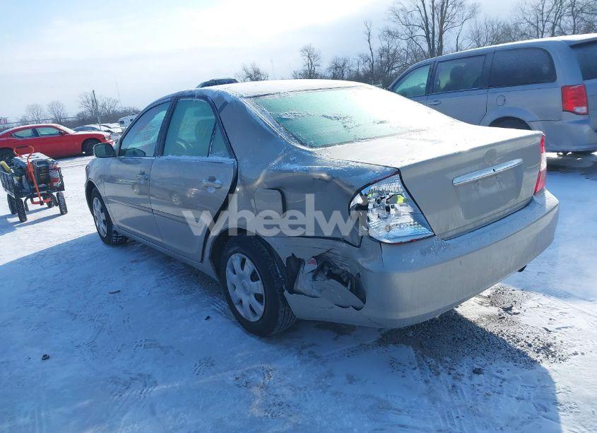 Photo 3 of 2004 Toyota Camry LE (VIN 4T1BE32K94U914848)