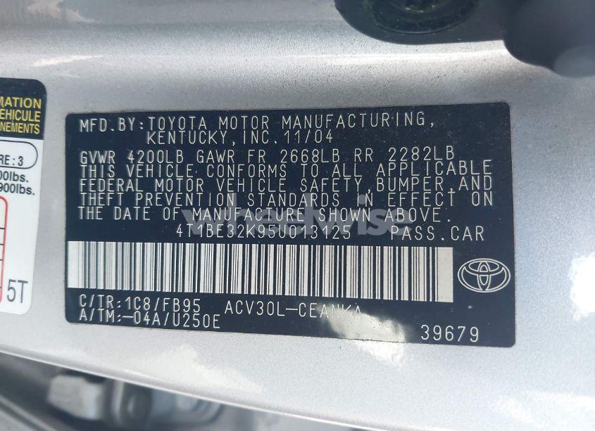 Photo 9 of 2005 Toyota Camry LE/XLE/SE (VIN 4T1BE32K95U013125)