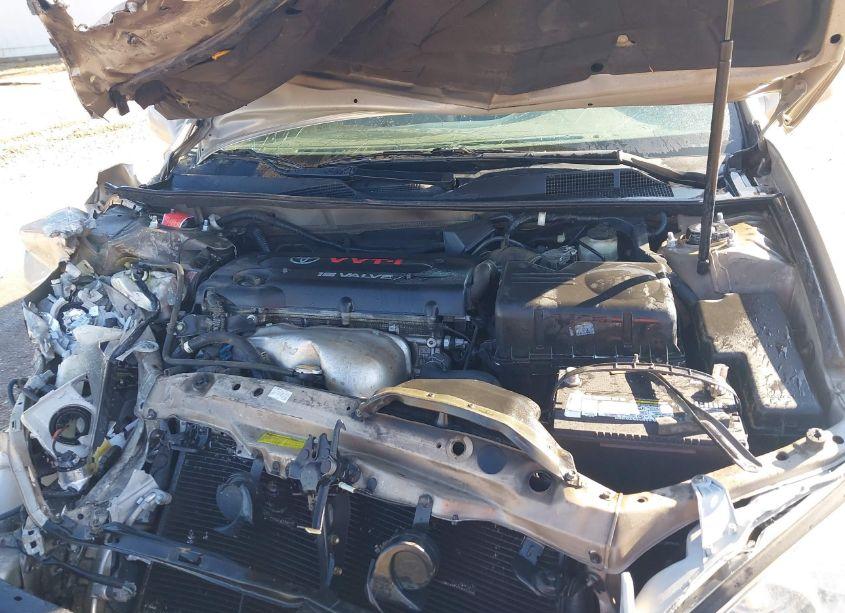 Photo 10 of 2005 Toyota Camry LE (VIN 4T1BE32K95U051325)