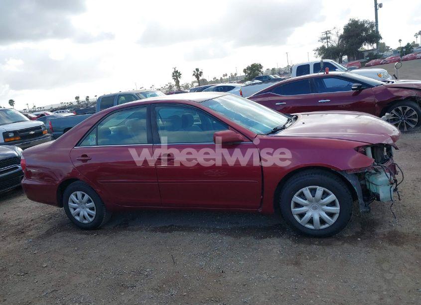 Photo 14 of 2005 Toyota Camry LE (VIN 4T1BE32K95U099133)