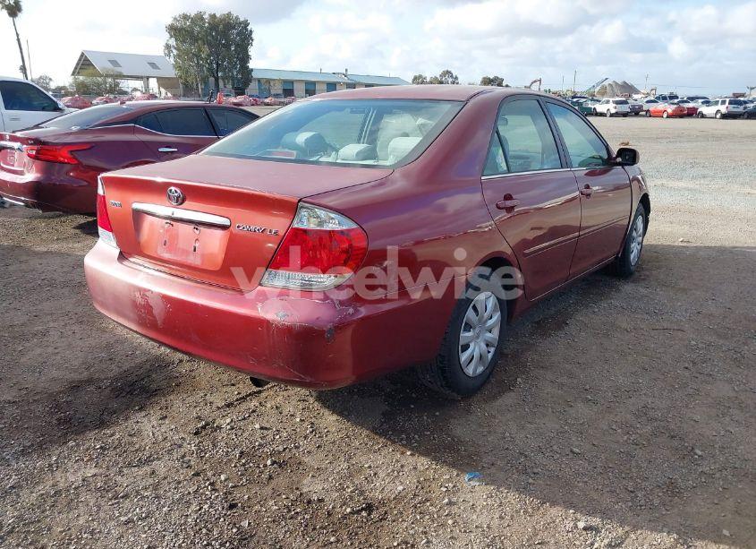 Photo 4 of 2005 Toyota Camry LE (VIN 4T1BE32K95U099133)