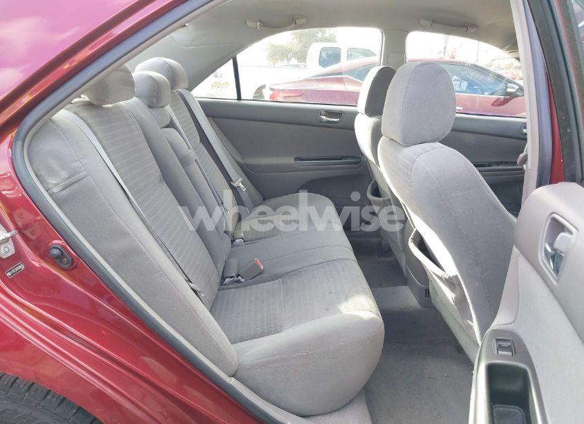 Photo 8 of 2005 Toyota Camry LE (VIN 4T1BE32K95U099133)