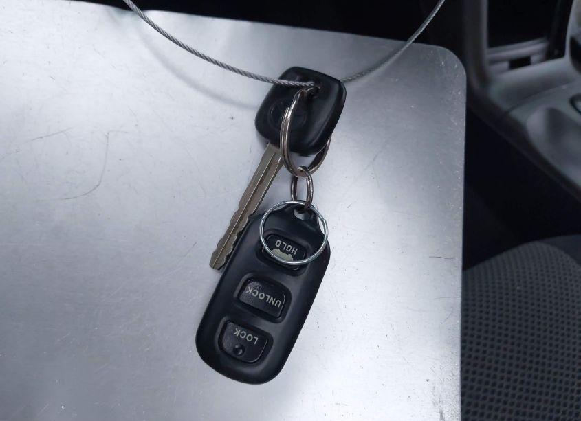 Photo 11 of 2005 Toyota Camry SE (VIN 4T1BE32K95U396306)