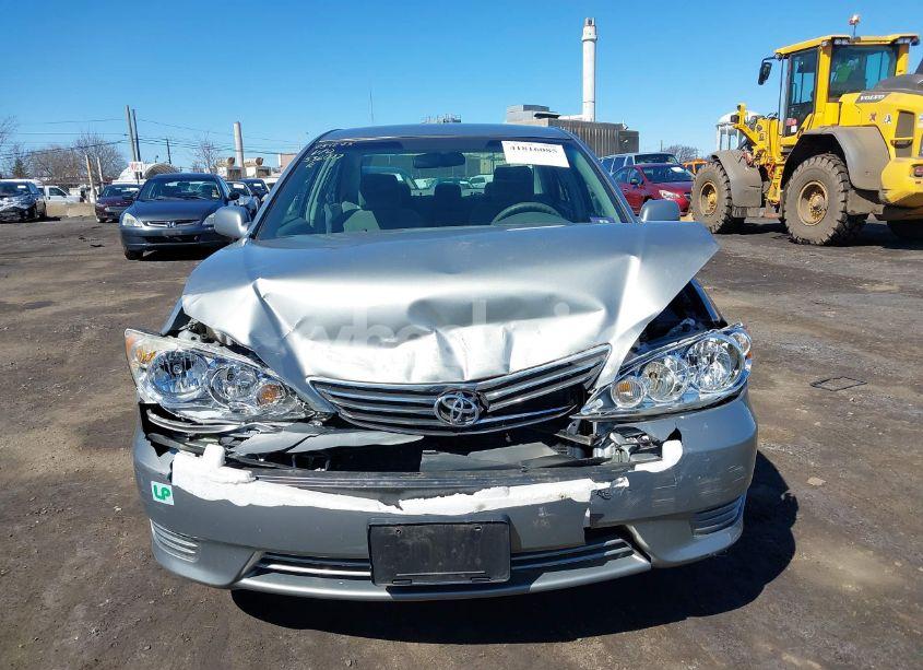 Photo 12 of 2005 Toyota Camry LE (VIN 4T1BE32K95U536077)