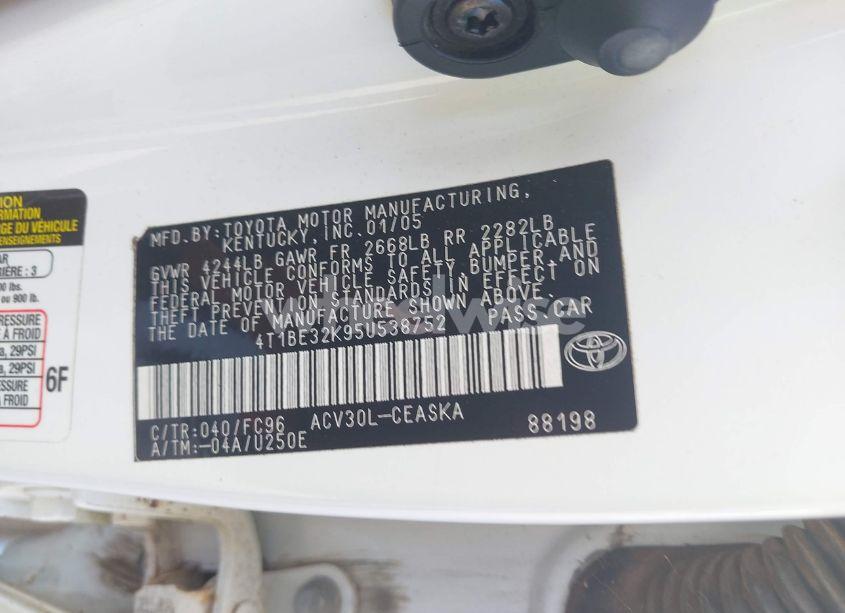 Photo 9 of 2005 Toyota Camry SE (VIN 4T1BE32K95U538752)