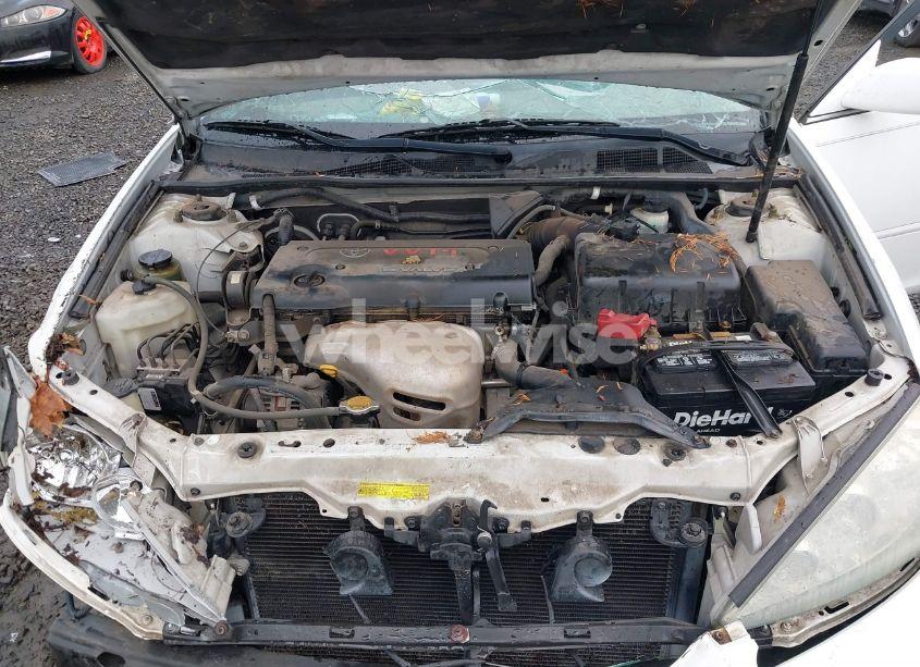 Photo 10 of 2005 Toyota Camry LE (VIN 4T1BE32K95U553445)