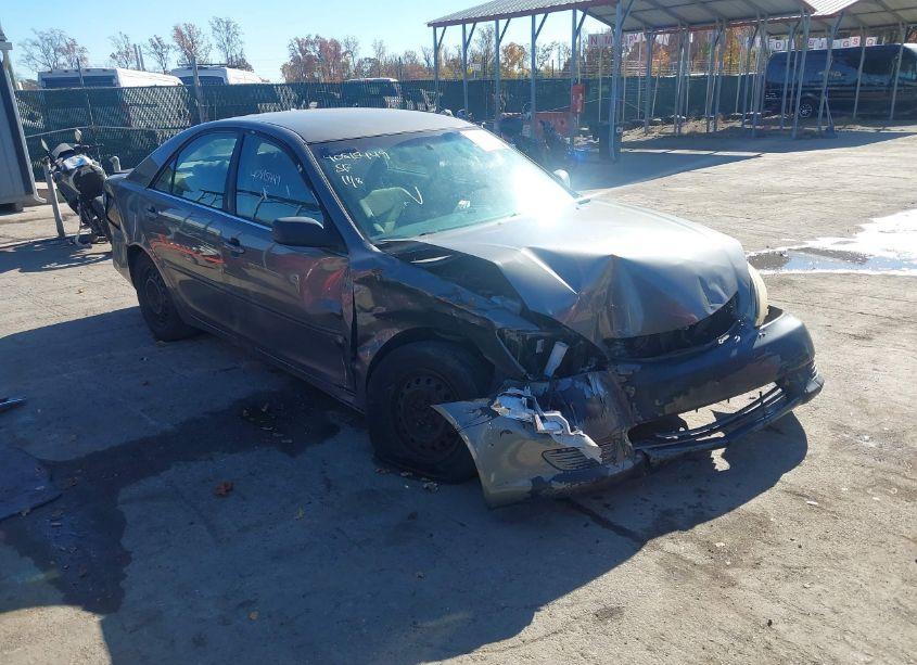 2005 Toyota Camry STD (VIN 4T1BE32K95U555082) main photo