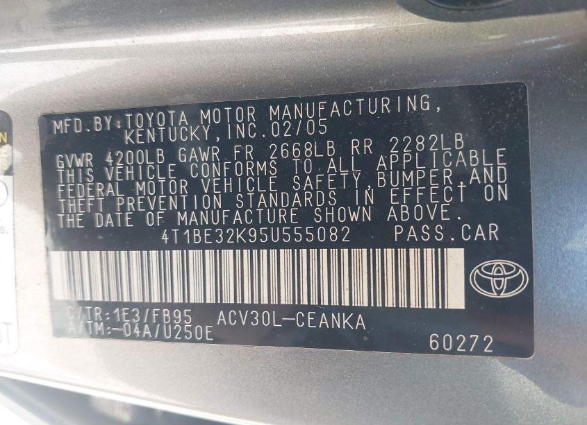 Photo 9 of 2005 Toyota Camry STD (VIN 4T1BE32K95U555082)