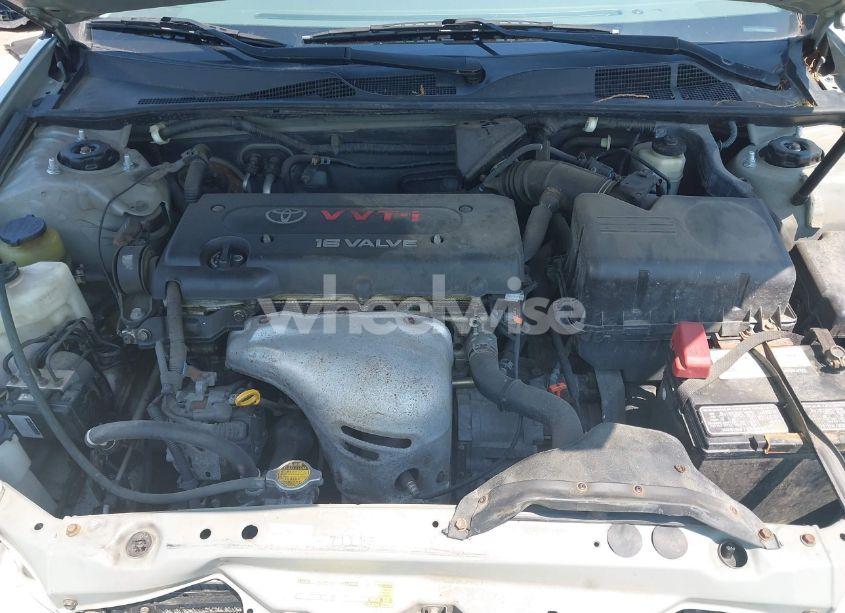 Photo 10 of 2005 Toyota Camry LE (VIN 4T1BE32K95U563280)