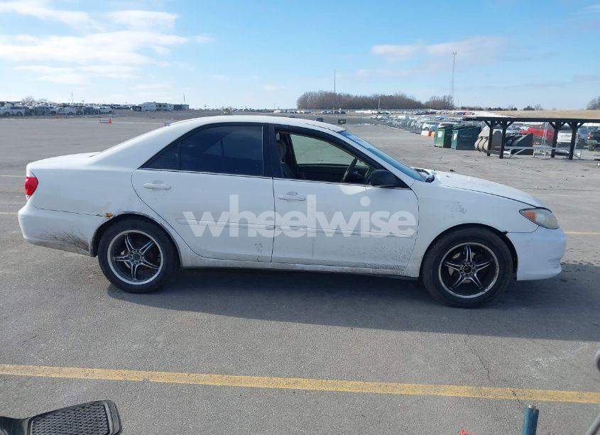 Photo 13 of 2005 Toyota Camry LE (VIN 4T1BE32K95U609058)